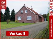 Bunde VERKAUFT!
Ruhig gelegenes Wohnhaus mit freiem Blick und vielseitigen Nutzungsmöglichkeiten! Haus kaufen