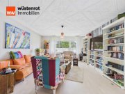 Holtland Einfamilienhaus mit innenl. Wohneinheit (ELW) in 26835 Holtland bei Leer (Ostfriesland), 204 m² Wfl. Haus kaufen