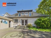 Holtland Platzwunder in Holtland: 7-Zimmer-Einfamilienhaus + Dachgeschoss-ELW mit Mieteinnahmen-Option. Haus kaufen