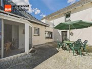 Holtland Platzwunder Nähe Leer: 7-Zimmer-Einfamilienhaus + Dachgeschoss-ELW mit Mieteinnahmen-Option. Haus kaufen