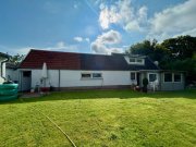 Jemgum Kreatives Wohnen: Charmantes Einfamilienhaus mit Atelier, Werkstatt und angenehmer Atmosphäre in Jemgum Gewerbe kaufen