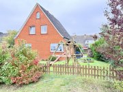 Jemgum * Ruhige Lage * Kamin * 2 Garagen * Unglaubliche Weitsicht * Heizung von 2023 * Top Raumaufteilung * Haus kaufen