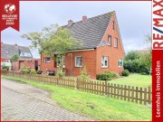 Jemgum * Ruhige Lage * Kamin * 2 Garagen * Unglaubliche Weitsicht * Heizung von 2023 * Top Raumaufteilung * Haus kaufen