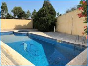 Sintra ***Geräumige Villa mit Pool, großer Küche und vielen Parkplatzmöglichkeiten sucht neuen Eigentümer*** Haus kaufen