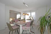 Langen (Landkreis Cuxhaven) RESERVIERT > Größtenteils modernisiertes Einfamilienhaus in ruhiger Lage von Langen Haus kaufen