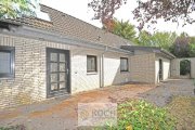Schiffdorf Ein-/ Zweifamilienhaus in Schiffdorf mit zusätzlicher, separater Nutz-(Büro)fläche Haus kaufen