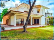 Cascais / Parede ***Villa mit Charme mit großem Grundstück in ruhiger Wohnlage*** Haus kaufen