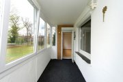 Bremen Modernisierte Eigentumswohnung mit Balkon/Wintergarten und Außenstellplatz in Schevemoor Wohnung kaufen