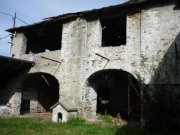 Candoglia Großzügiges zu renovierendes Anwesen in Candoglia Nahe Lago di Mergozzo Haus kaufen