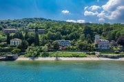 Stresa Seevilla mit Park und eigenem Strand! Haus kaufen