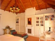 Marbella Sehr gepflegte Villa mit herrlichem Garten in beliebter Golfurbanisation Haus kaufen