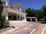 Hacienda Las Chapas Villa mit 11 Schlafzimmern Haus kaufen