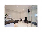 Mijas-Costa HDA-immo.eu: Moderne und große Stadthaushälfte mit sep. Apartment in Calahonda Haus kaufen