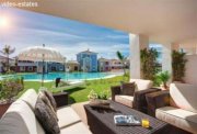 Estepona Reihenhaus Marbella Estepona Neubau an der Costa del Sol Haus kaufen