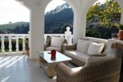 Estepona Villa jetzt EUR 400 000,- billiger Haus kaufen