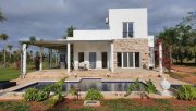 Piribebuy Zwei Häuser mit Pool in Piribebuy Haus kaufen