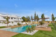 Los Alcázares Penthouse-Wohnungen mit 2 Schlafzimmern, 2 Bädern, Dachterrasse, Gemeinschaftspool und Tiefgaragenstellplatz im La Serena Golf