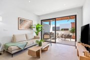 Los Alcázares Penthouse-Wohnungen mit 3 Schlafzimmern, 2 Bädern, Dachterrasse, Tiefgaragenstellplatz und Gemeinschaftspool in der Golfanlage