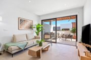 Los Alcázares Penthouse-Wohnungen mit 3 Schlafzimmern, 2 Bädern, Dachterrasse, Tiefgaragenstellplatz und Gemeinschaftspool in der Golfanlage
