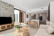 Los Alcázares Villen mit 3 Schlafzimmern, 2 Bädern, optionaler Dachterrasse, Kfz-Stellplatz und Privatpool in der Golfanlage La Serena Golf