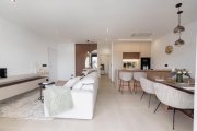 San Pedro del Pinatar Villen mit 3 Schlafzimmern, 3 Bädern, Vorinstallation Klimaanlage, Einbauküchen mit Elektrogeräten, Kfz-Stellplatz und Haus