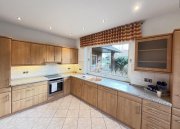 Neustadt am Rübenberge ***Solider Winkelbungalow mit viel Platz in ruhiger Feldrandlage*** Haus kaufen