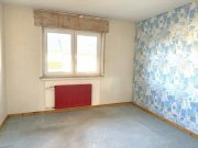 Blomberg Ihr Ruhepol in Blomberg – modernisiertes Reihenendhaus mit Gartenidylle und Teich Haus kaufen