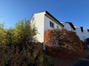 Blomberg Ihr Ruhepol in Blomberg – modernisiertes Reihenendhaus mit Gartenidylle und Teich Haus kaufen