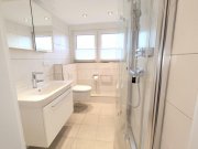 Kaufungen FREISTEHENDES EIN- ZWEIFAMILIENHAUS IN GUTER LAGE! ++ INKL. DOPPELGARAGE ++ Haus kaufen