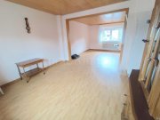 Kaufungen TOP ENERGIEWERTE UND VIELES MEHR! ++ EIN- ZWEIFAMILIENHAUS IN GUTER LAGE! ++ INKL. DOPPELGARAGE ++ Haus kaufen