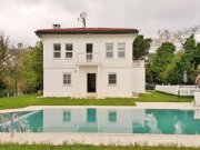 Istanbul- Sariyer Schöne herrschaftliche Villa in Istanbul- Sariyer Haus kaufen