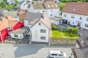 Dautphetal ++ KRAG Immobilien ++ Wohnen und Arbeiten auf einem Grundstück mit Büro und Garage ++ Haus kaufen