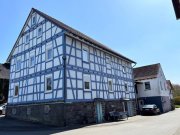 Gemünden (Felda) Zwei-Immobilien-Ensemble, großem Garten und historischem Charme - vielseitige Nutzungsmöglichkeiten Haus kaufen