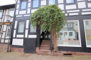 Dassel Fachwerkhaus mit mit ehemaligen Gewerberäumen im Erdgeschoss - nutzbar als 1-Familienwohnhaus Haus kaufen