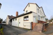 Dassel Wohn- und Geschäftshaus mit Gaststätte, Wohnung und Garagen in zentraler Lage Gewerbe kaufen