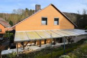 Holzminden 1- bis 2-Familienwohnhaus mit Garage und überdachtem Freisitz Haus kaufen