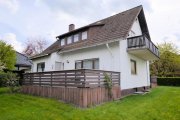 Holzminden Gepflegtes 1-Familienwohnhaus mit Garage und Abstellraum - bevorzugte Wohnlage in Holzminden Haus kaufen
