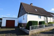 Boffzen 1-Familienwohnhaus mit Garage in bevorzugter Wohnlage Haus kaufen