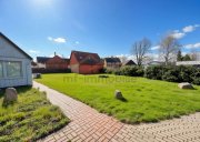 Lehre Mehrfamilenhaus mit 5 Wohnungen, mit Potenzial zur Aufteilung Haus kaufen