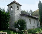 Vienne einmalige und märchenhaft gelegene und grosse Liegenschaft mit Nebengebäude und 2 Teichen, auf 2 Hektar Land. Ein Traum! Haus