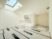 Bozen Stilvolle Attikawohnung in historischem Altbau im Herzen von Bozen Wohnung kaufen