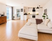 Düsseldorf Gepflegtes Apartment mit separatem Schlafzimmer und Tiefgarage in Derendorf/Pempelfort Wohnung kaufen