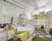 Ratingen Ratingen-Süd: Teilvermietetes Ladenlokal mit zwei Einheiten und Stellplatz Gewerbe kaufen