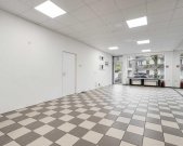 Ratingen Teilvermietetes Ladenlokal mit zwei Einheiten und Stellplatz in Ratingen Gewerbe kaufen