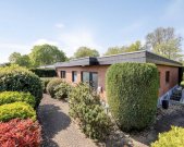 Ratingen Großzügiger Bungalow mit sonnigem Garten im Ratinger Grachtenviertel Haus kaufen