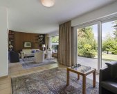 Ratingen Bestlage in Ratingen-Ost: Freistehendes Einfamilienhaus auf großem Grundstück Haus kaufen