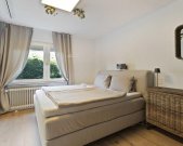Ratingen Freistehendes Einfamilienhaus mit Garage und sonnigem Garten in Ratingen-Ost Haus kaufen