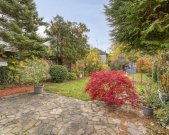 Ratingen Doppelhaushälfte mit Charme und Gartenidylle in Ratingen-Lintorf Haus kaufen