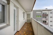 Ratingen Helle, stilvolle und sehr moderne 3-Zimmer-Wohnung mit tollem Weitblick in Lintorf Wohnung kaufen
