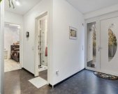 Ratingen Ratingen-Lintorf: Moderne Doppelhaushälfte mit sonnigem Garten, Dachterrasse und Garage Haus kaufen